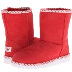 ⚡️FLASH SALE!✨ USED ♥️ Ugg LTD ED Valentine Heart Classic II Boot RED HOT Sz 5!
